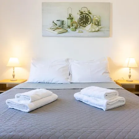 Apartment Spacious Cozy Seaview In